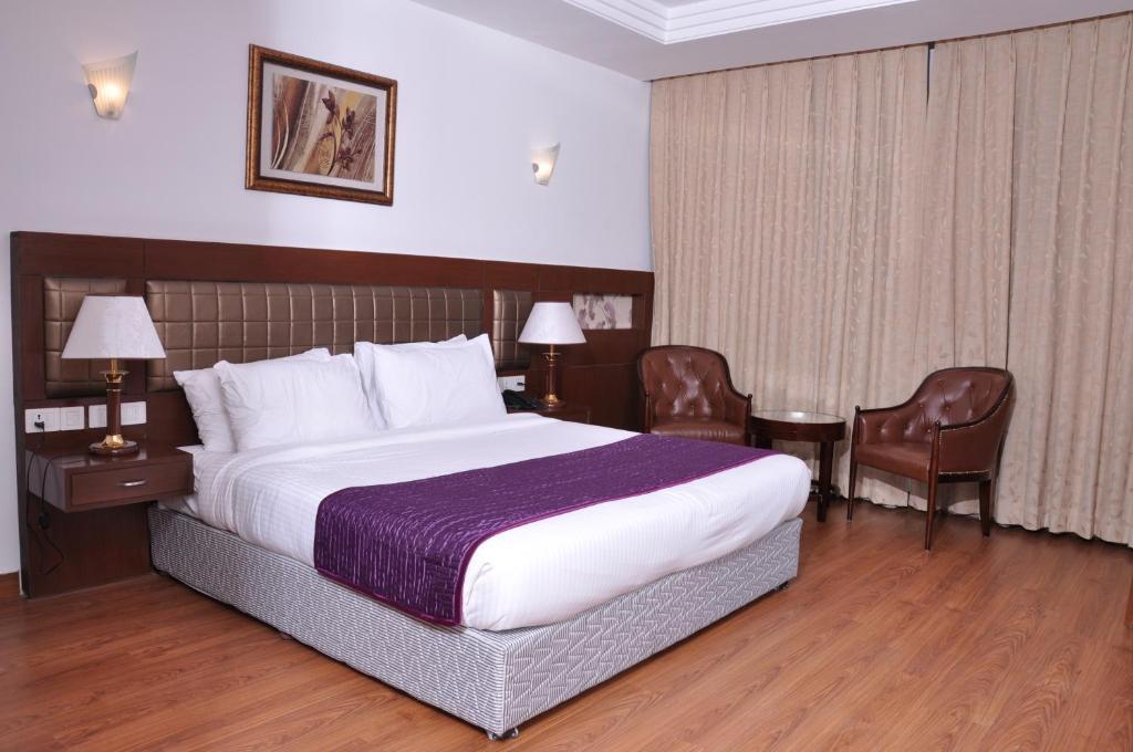 Lilywhite Hotel New Delhi Eksteriør billede